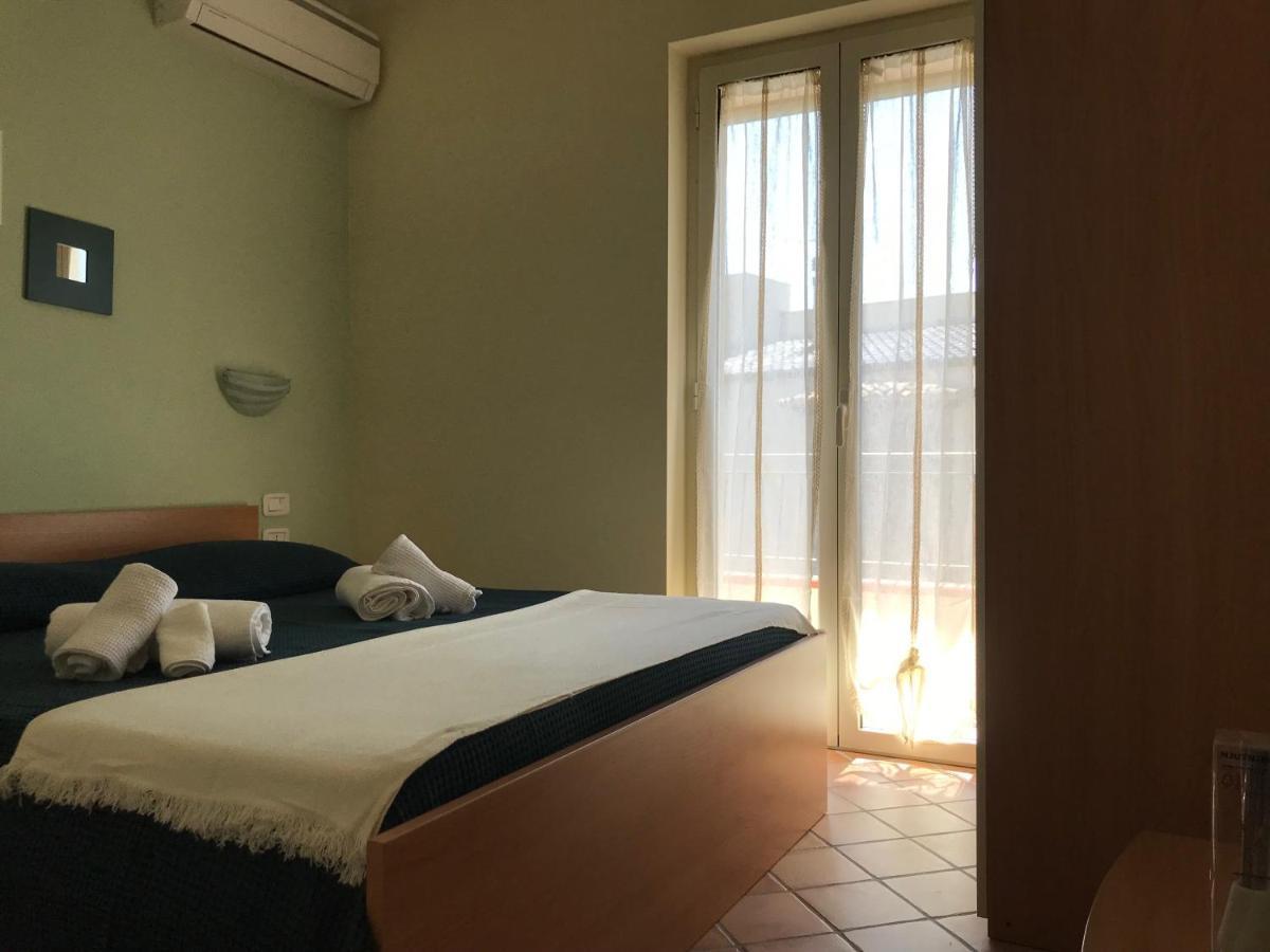 B&B Villa Degli Ulivi Прая-а-Маре Экстерьер фото