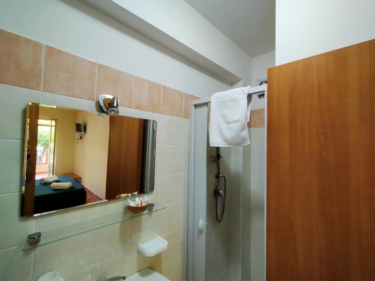 B&B Villa Degli Ulivi Прая-а-Маре Экстерьер фото